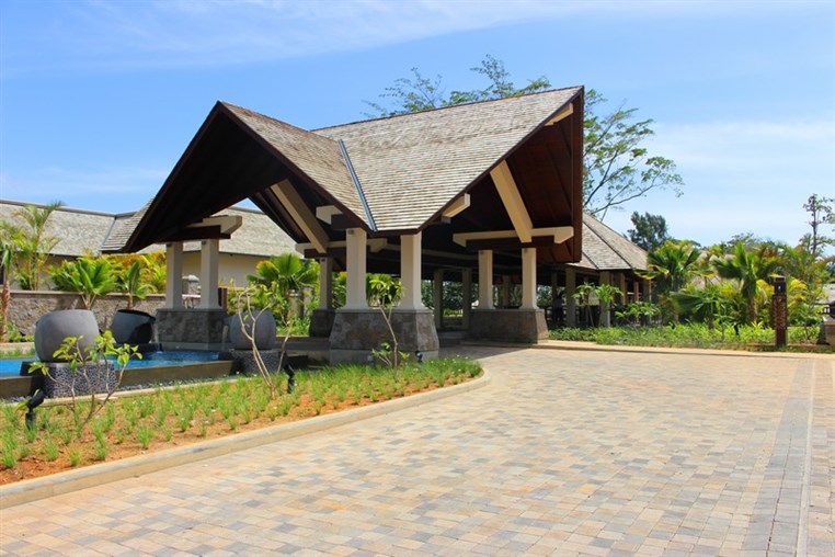 The H Resort Beau Vallon Beach Seychelles Jewel Of The Indian Ocean